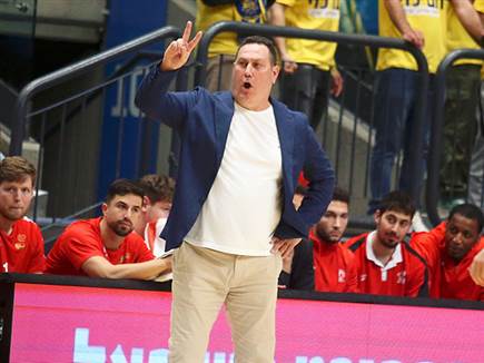 הראשון שלו בקבוצה (אלן שיבר)