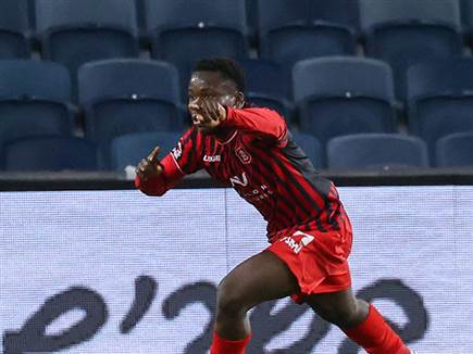 כמה שהשער הזה היה יקר. דון סדריק (דני מרון)