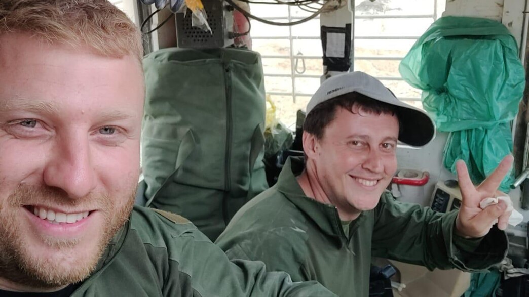 סרן (במיל') בר שה-D9 שלו ספג שני טילי נ"ט