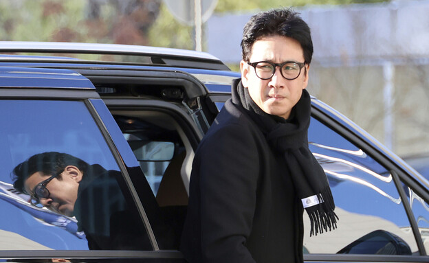 השחקן הדרום קוריאני לי סון קיון (צילום: ap)