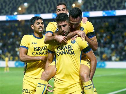 מכבי תל אביב ממשיכה להתבסס בפסגת הליגה (אלן שיבר)