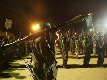 מצעד צבאי של החמאס באצטדיון (Getty) (צילום: ספורט 5)