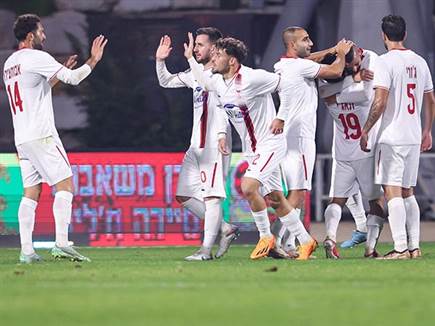 שער אחד הכריע (מאור אלקסלסי)