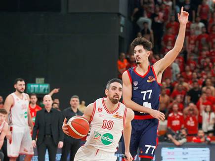 שרף וטימור נאבקו ראש בראש (אלן שיבר)