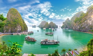 מפרץ הא לונג ויטנאם (צילום: Huy Thoai, shutterstock)