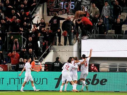 חוגי חגג ראשון (קובי אליהו)