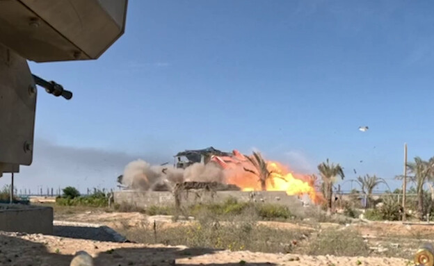 כוחות צה"ל ברצועה חושפים ומפוצצים מנהרות טרור (צילום: דובר צה"ל)