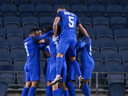 הם היו הראשונים לחגוג. שחקני אשדוד (דני מרון)