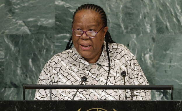 שרת החוץ הדרום-אפריקנית, נלדי פאנדור (צילום: ap)