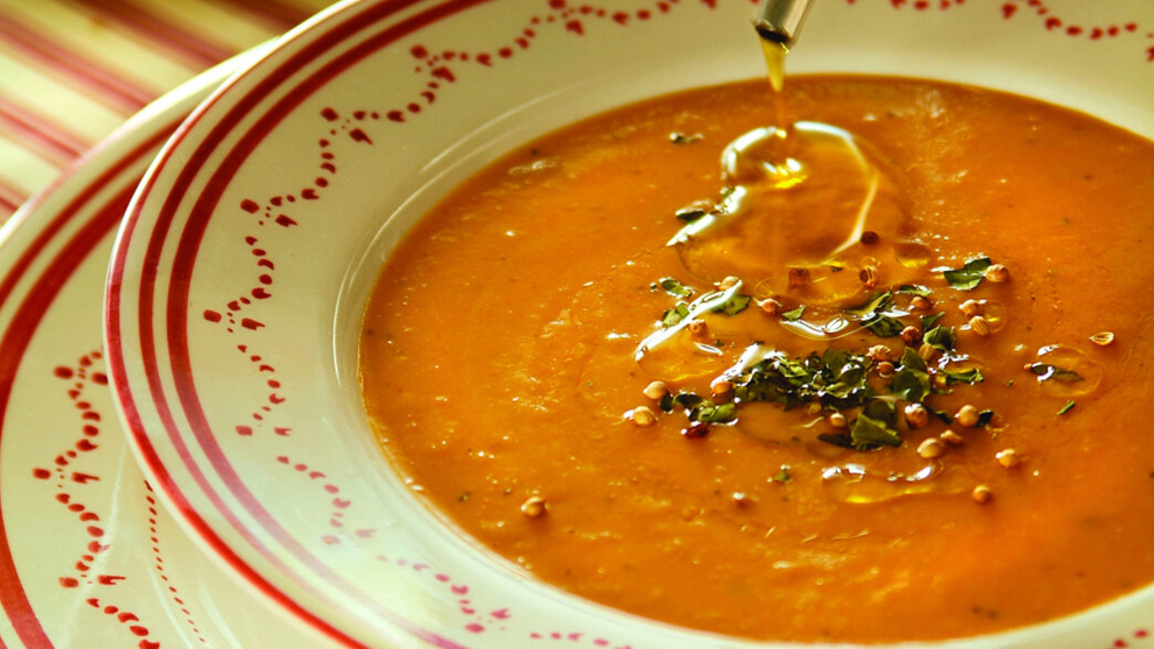 מרק קרם שעועית עם נענע ועדשים- בוקר צהריים ערב מרק קרם שעועית עם נענע ועדשים- בוקר צהריים ערב