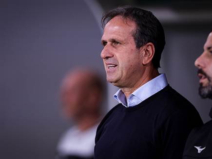 רוני לוי, חייך, אתה במקום ה-3 (מאור אלקסלסי)