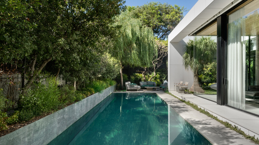 בית בהוד השרון ירון אטיאס, בריכה פלגים - 14