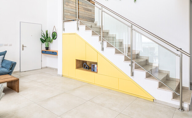 קיר מדרגות ג עיצוב יעל יגר וחיים לאטי  (צילום: אמיר ארליך)