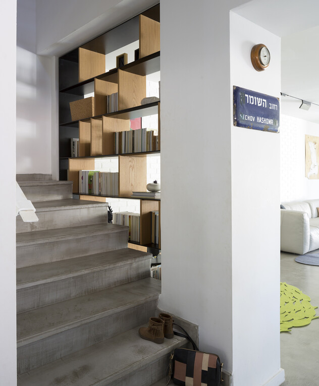 קיר מדרגות ג עיצוב מאיה שינברגר 