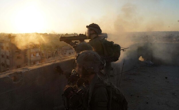 לחימת צוות הקרב של חטיבת כפיר בחאן יונס (צילום: דובר צה