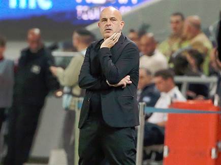 ויוסי אבוקסיס בהחלט יכול היה להרגיש מאוכזב (אלן שיבר)