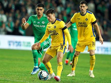 “וי“ ראשון של הצהובים העונה (צילום: אלן שיבר)