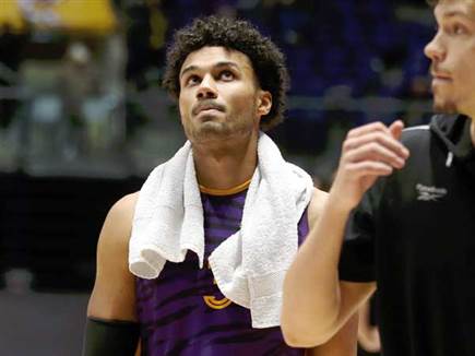 וג`סטין סמית` הלך הביתה עם הניצחון (אלן שיבר)