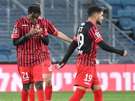 איינאו פרדה עם שער נפלא (ברני ארדוב)