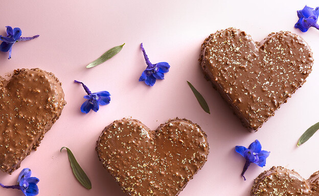 חדש על המדף וולנטיין 2024 - רולדין עוגת לב מרקיז שוקולד (צילום: רונן מנגן)