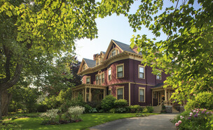 בית ויקטוריאני (צילום: Berry Manor Inn, Rockland, Maine)