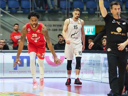 משחק מצוין של רנדולף (לירון מולדובן)