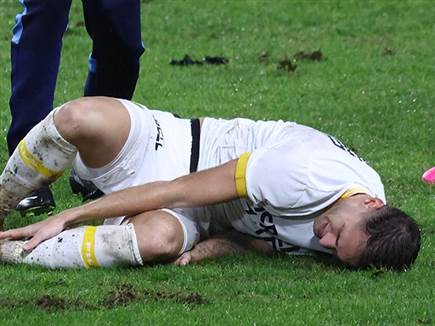 אנריק סאבוריט נפצע (דני מרון)