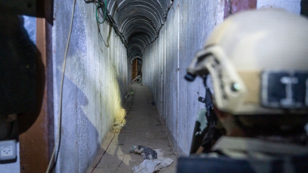 פעילות לוחמי צה"ל במנהרות חמאס (צילום: דובר צה"ל)