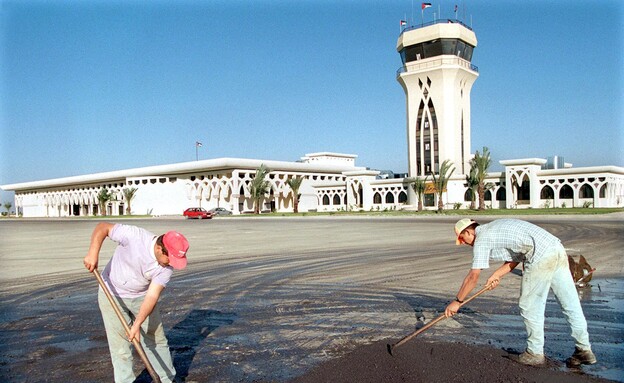 נמל תעופה עובדים עזה (צילום: FAYEZ NURELDINE, getty images)