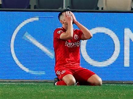 ואוז'בולט השלים את החגיגה (צילום: אלן שיבר)