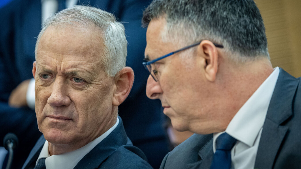 אנשי המחנה הממלכתי, בני גנץ וגדעון סער