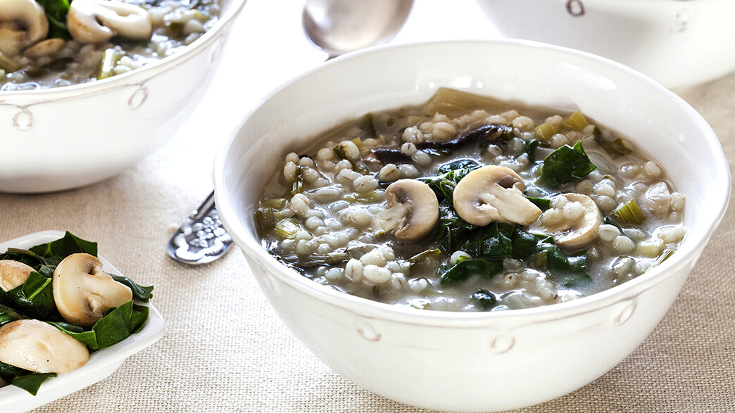 מרק גריסים ומנגולד