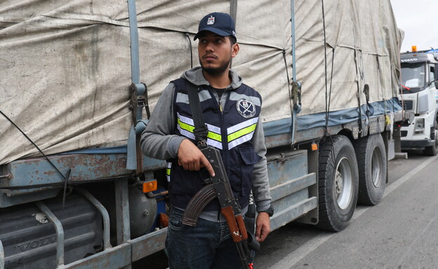  שוטרי חמאס  (צילום: reuters)