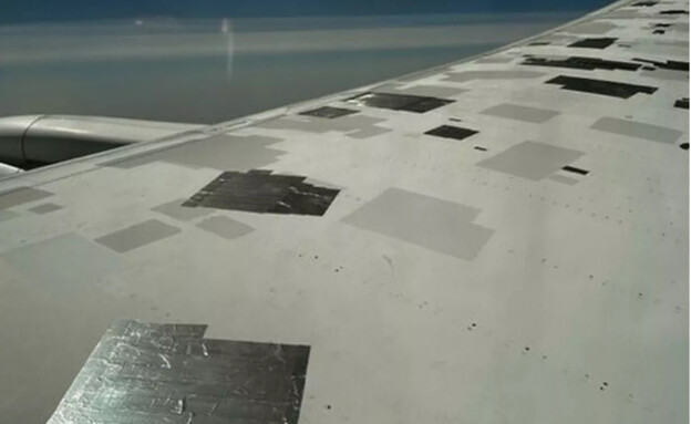 דבק על כנף המטוס (צילום: צילום מחשבון הטוויטר של David Parker)