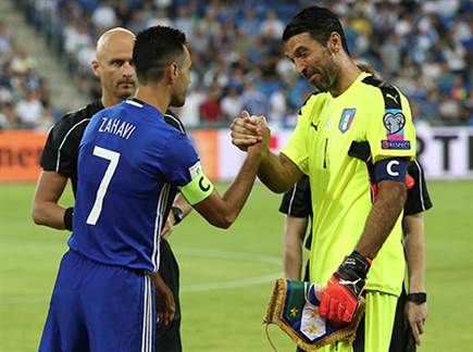 זהבי ובופון. נפגשו במוקדמות מונדיאל 2018 (אלן שיבר)