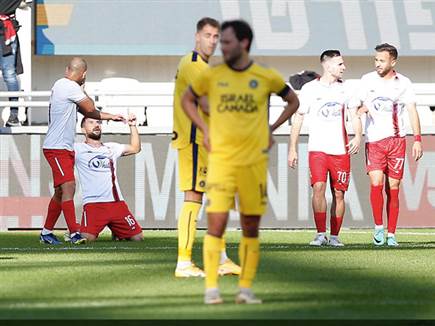 הצהובים היו בהלם (אלן שיבר)