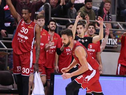 משחק נהדר שלהם. שחקני הפועל חיפה (מאור אלקסלסי)