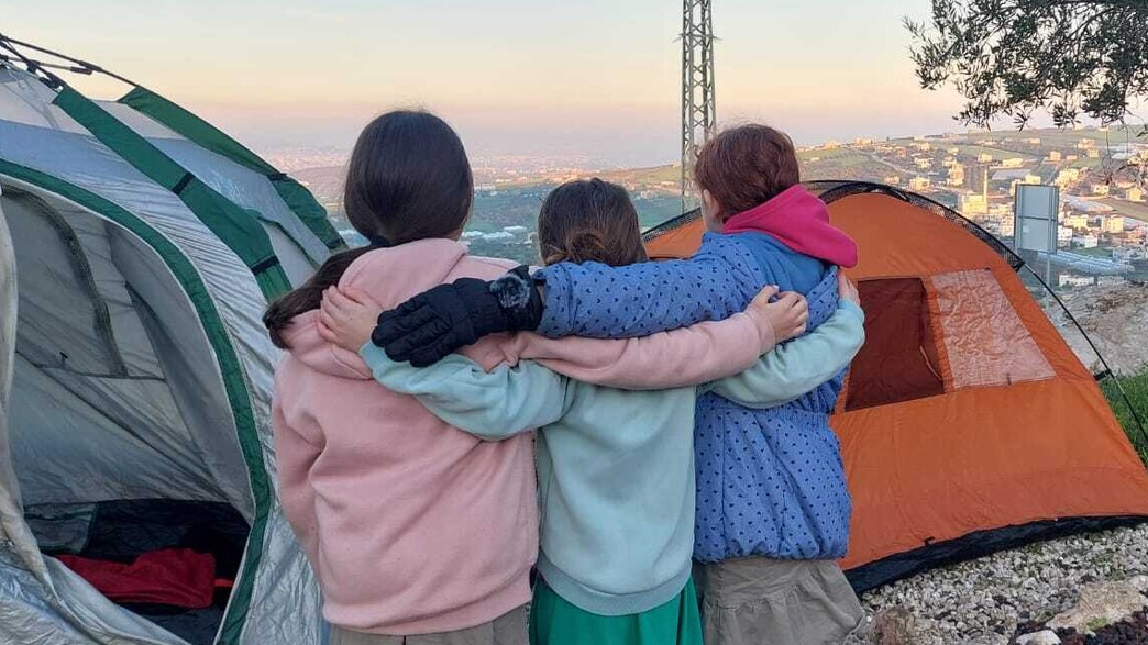 "מאחז" שהקימו תושבי קיבוץ מירב "מאחז" שהקימו תושבי קיבוץ מירב