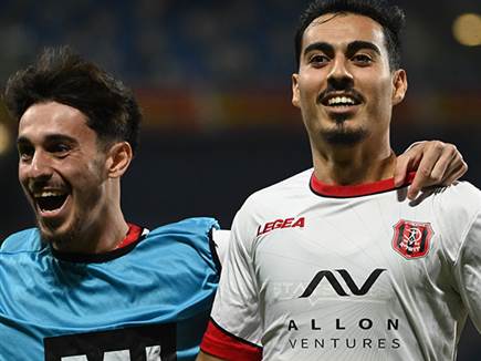 אין דרמטי מזה (ברני ארדוב)