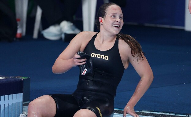 גורבנקו אחרי המשחה בו זכתה במדליית כסף (צילום: סימונה קסטרווילארי, איגוד השחייה)