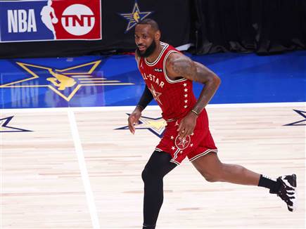 אולסטאר מספר 20. לברון הפך לשיאן ההופעות (Getty)