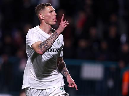 פודוגוראנו שבר את הקרח (צילום: מאור אלקסלסי)