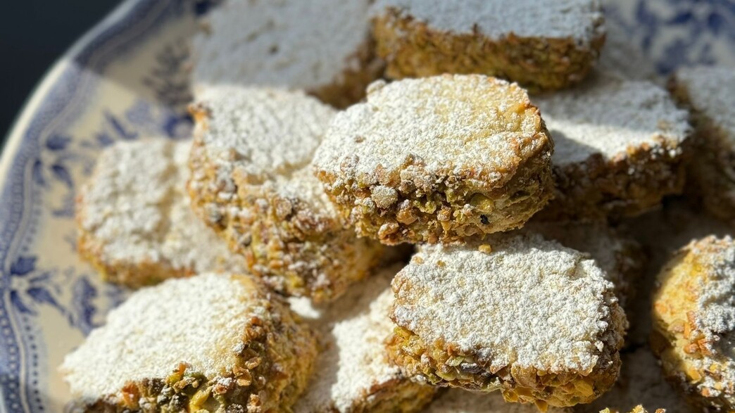 עוגיות שקדים פיסטוק של קרן אגם