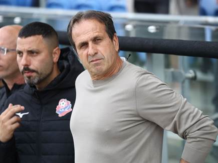 בזכות חילופים מוצלחים של לוי בהפסקה (דני מרון)