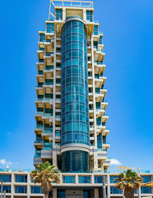 הבניין בטיילת הרברט סמואל בתל אביב (צילום: Shutterstock)