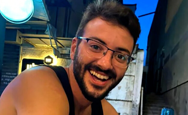 אלון שמריז
