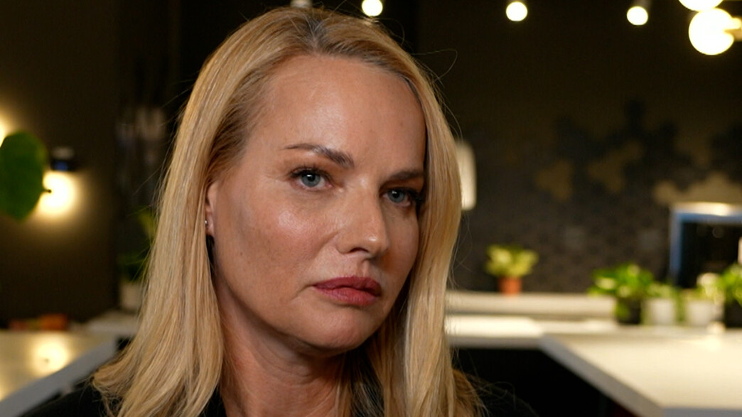 גלית גוטמן מקבלת אות הוקרה מפורום מיכל סלע