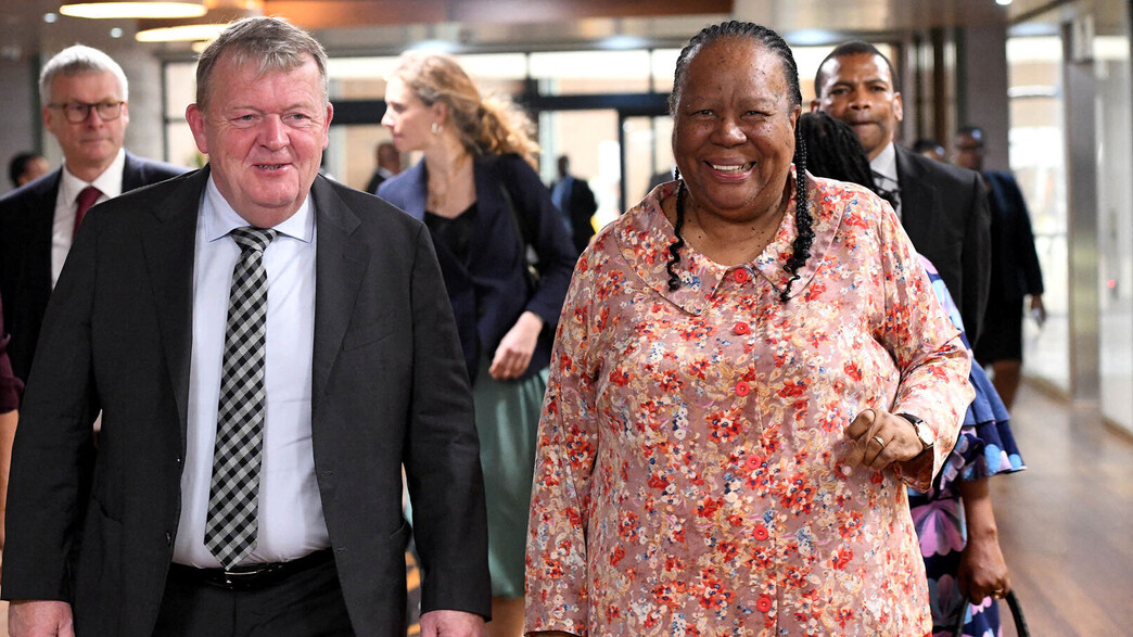 נאלדי פנדור, שרת החוץ של דרום אפריקה