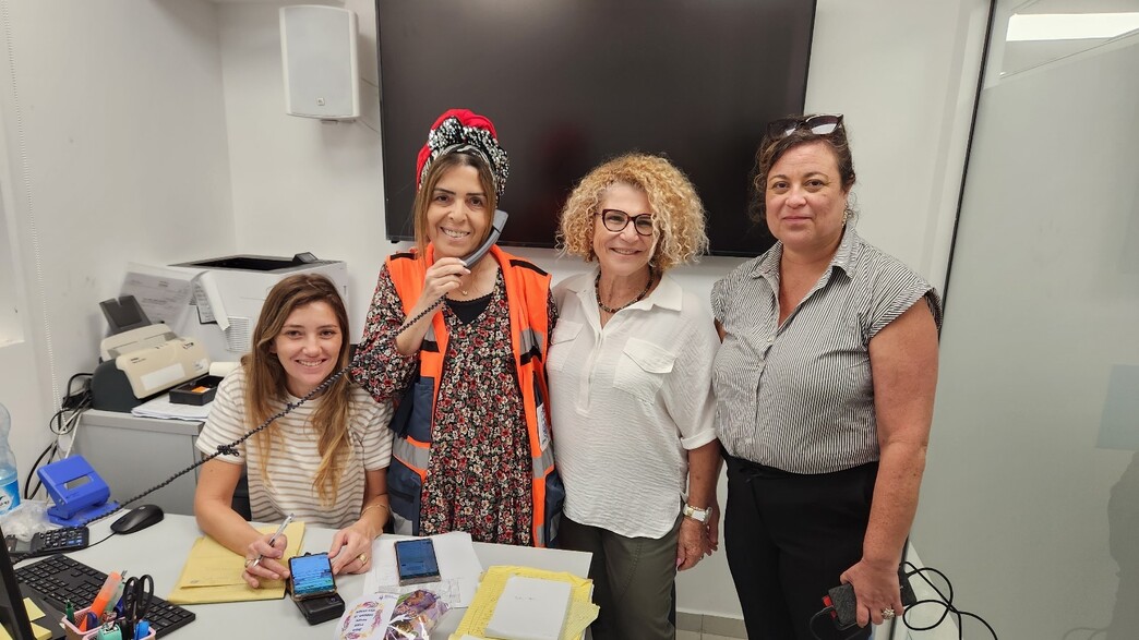 תמונה לטיזר 3 מגזין אקטסרה למען החברה - יום בחיי עובדת סוציאלית