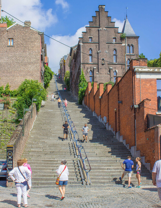 מדרגות בורן בלגיה לייז' (צילום: ROBERTA BLONKOWSKI, shutterstock)